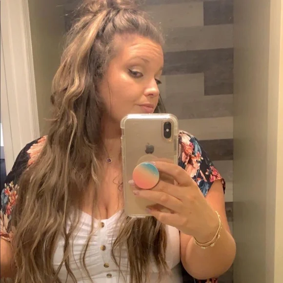 Meet the Posher - Picture 3 of 4